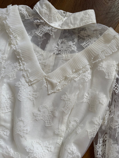 White lace flared sleeve wedding dress uk 8