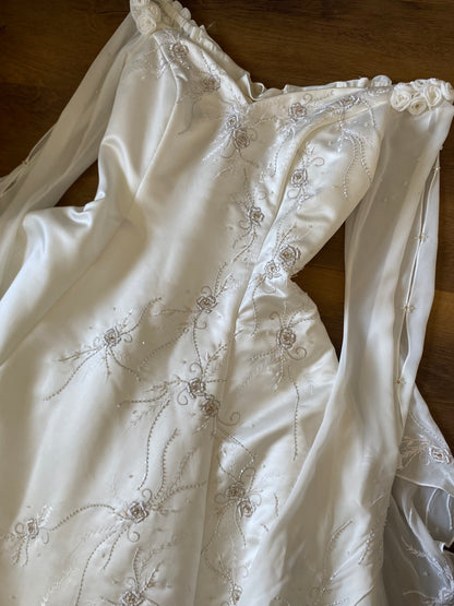 Dreamy off shoulder ivory long sleeve vintage wedding dress uk 12-14