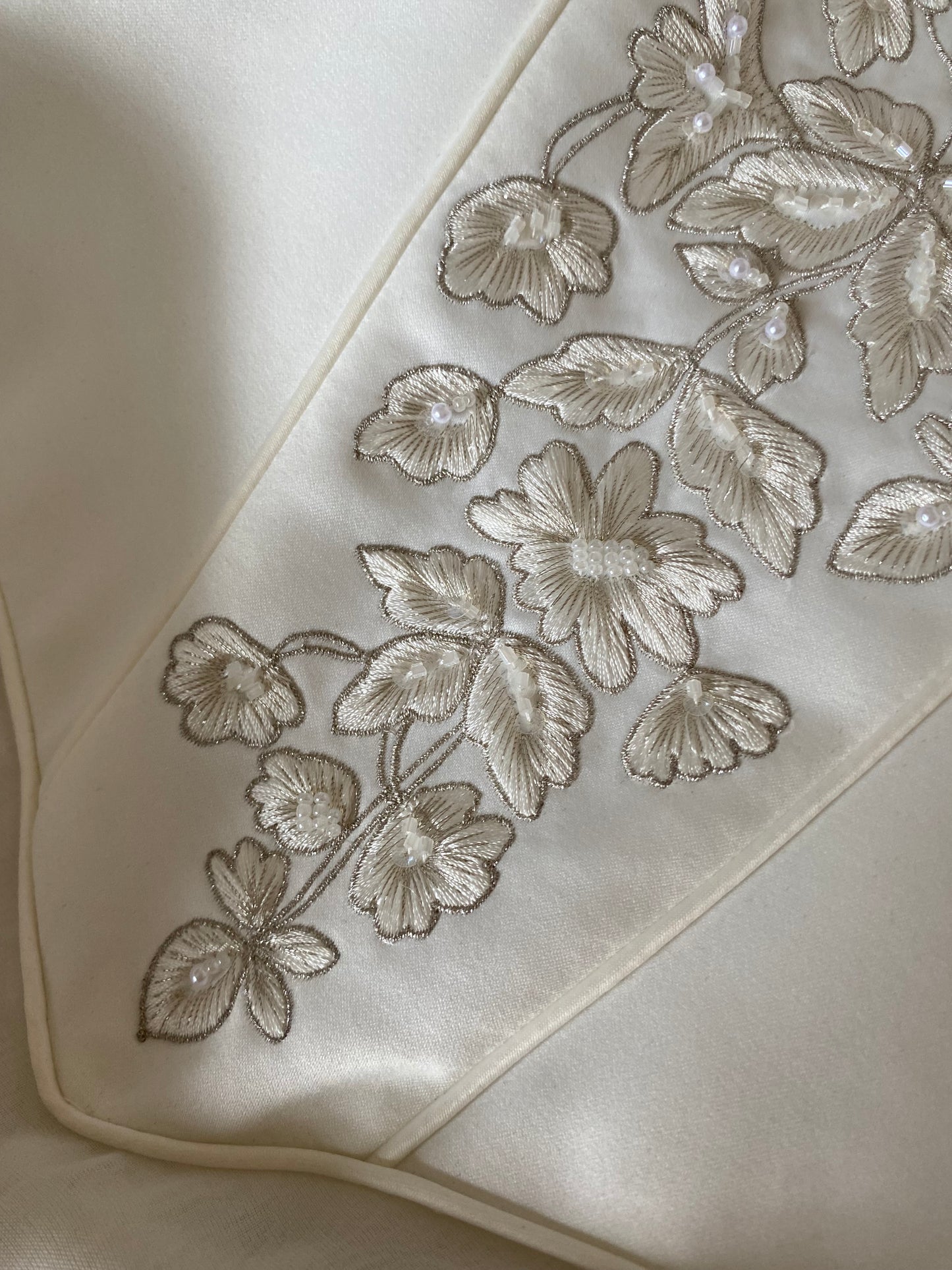 Veromia ivory a-line dreamy wedding dress uk 10-12