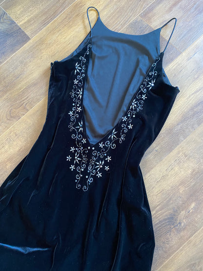 Dave & Johnny black low back velvet evening dress UK 14