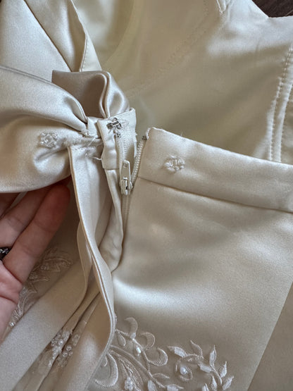 Cream halter-neck wedding dress & shawl uk 14