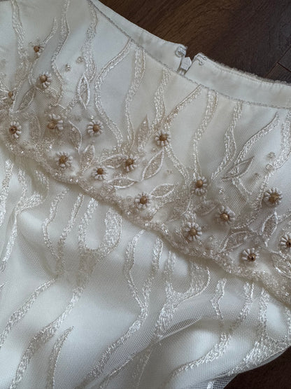 Warm ivory lace fishtail wedding dress uk 10