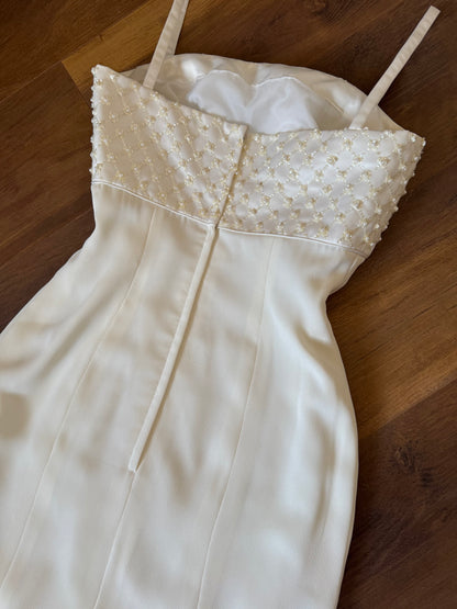 Rena Koh ivory figure hugging wedding dress & shawl uk 8-10