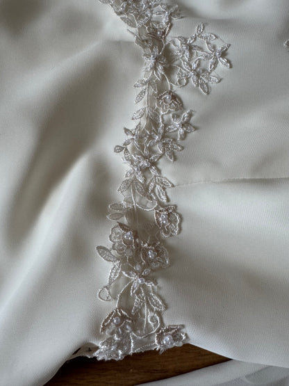Ivory long sleeve ethereal wedding dress uk 10-12