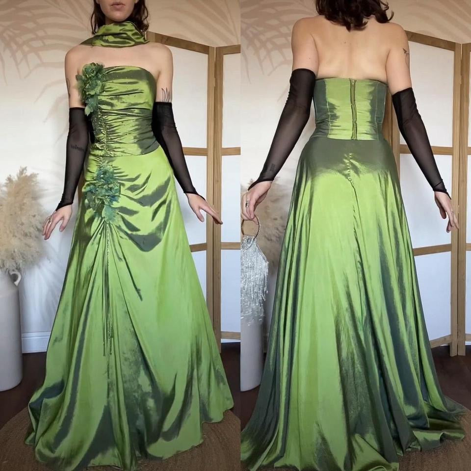Green shimmery 3-piece prom set uk 10