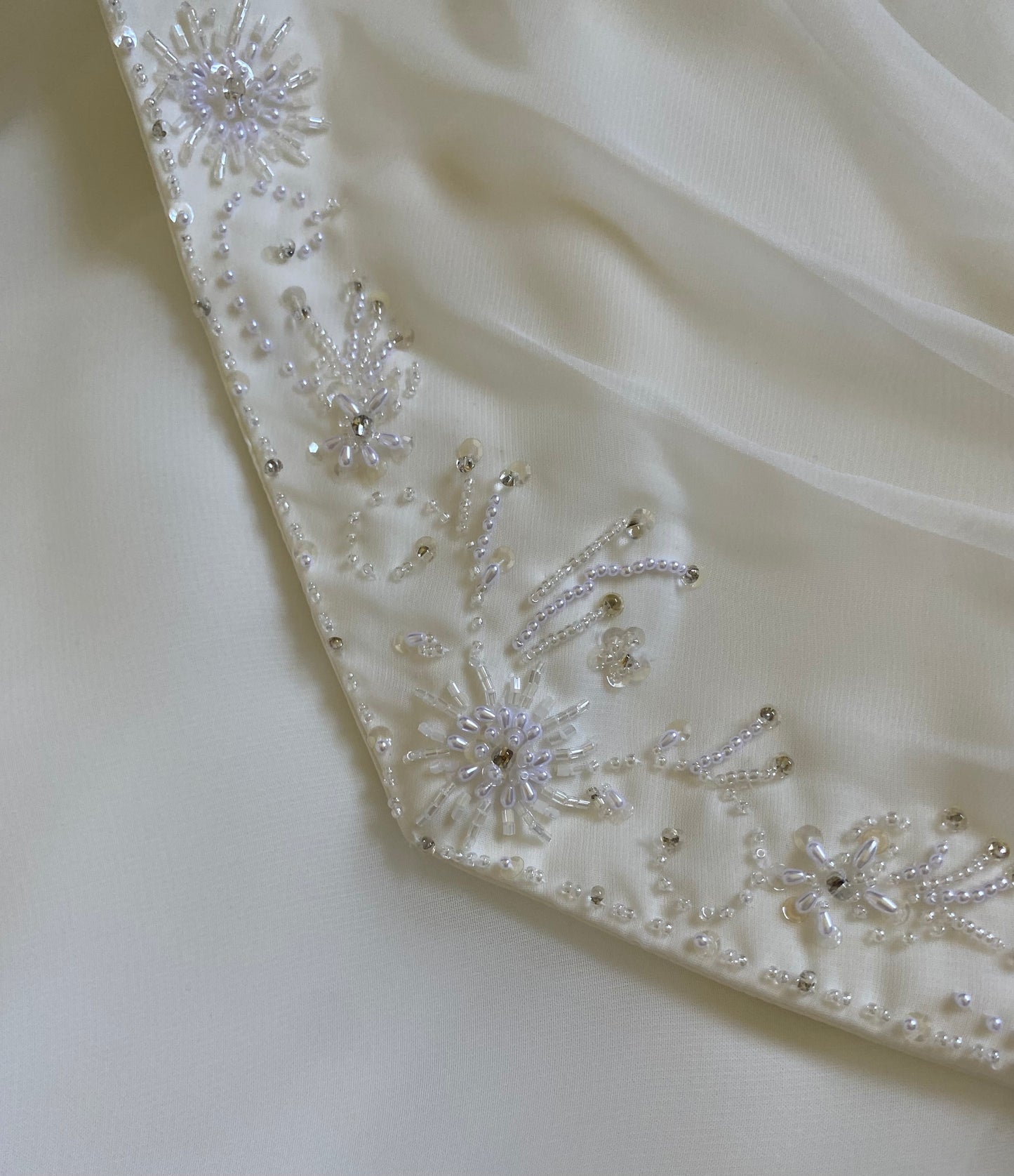 Ivory chiffon long sleeve wedding dress uk 10