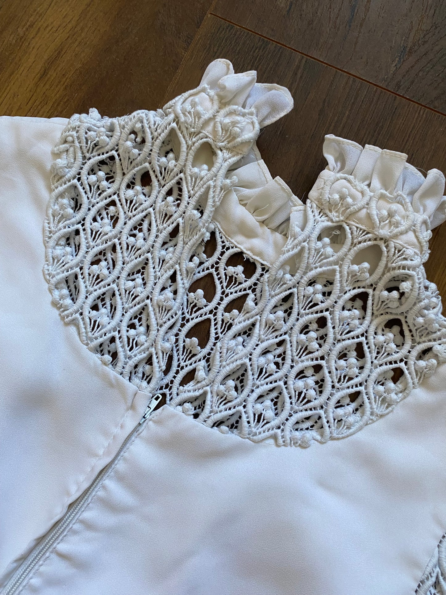 70s long sleeve crochet wedding dress UK 10