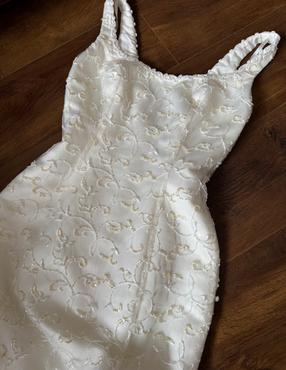 Ivory lace chiffon detail wedding dress uk 10