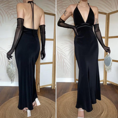 Chic black halter-neck evening dress uk 12