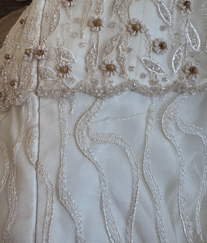 Warm ivory lace fishtail wedding dress uk 10