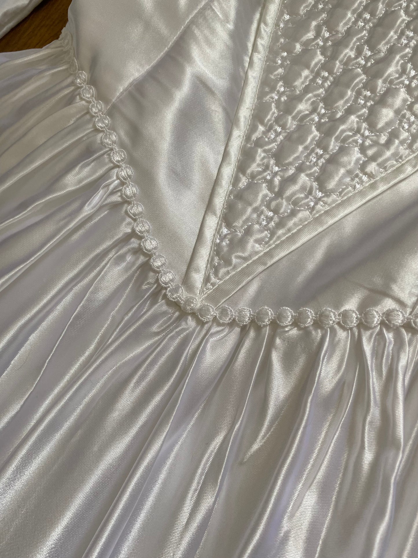 White satin long sleeve vintage wedding dress uk 8