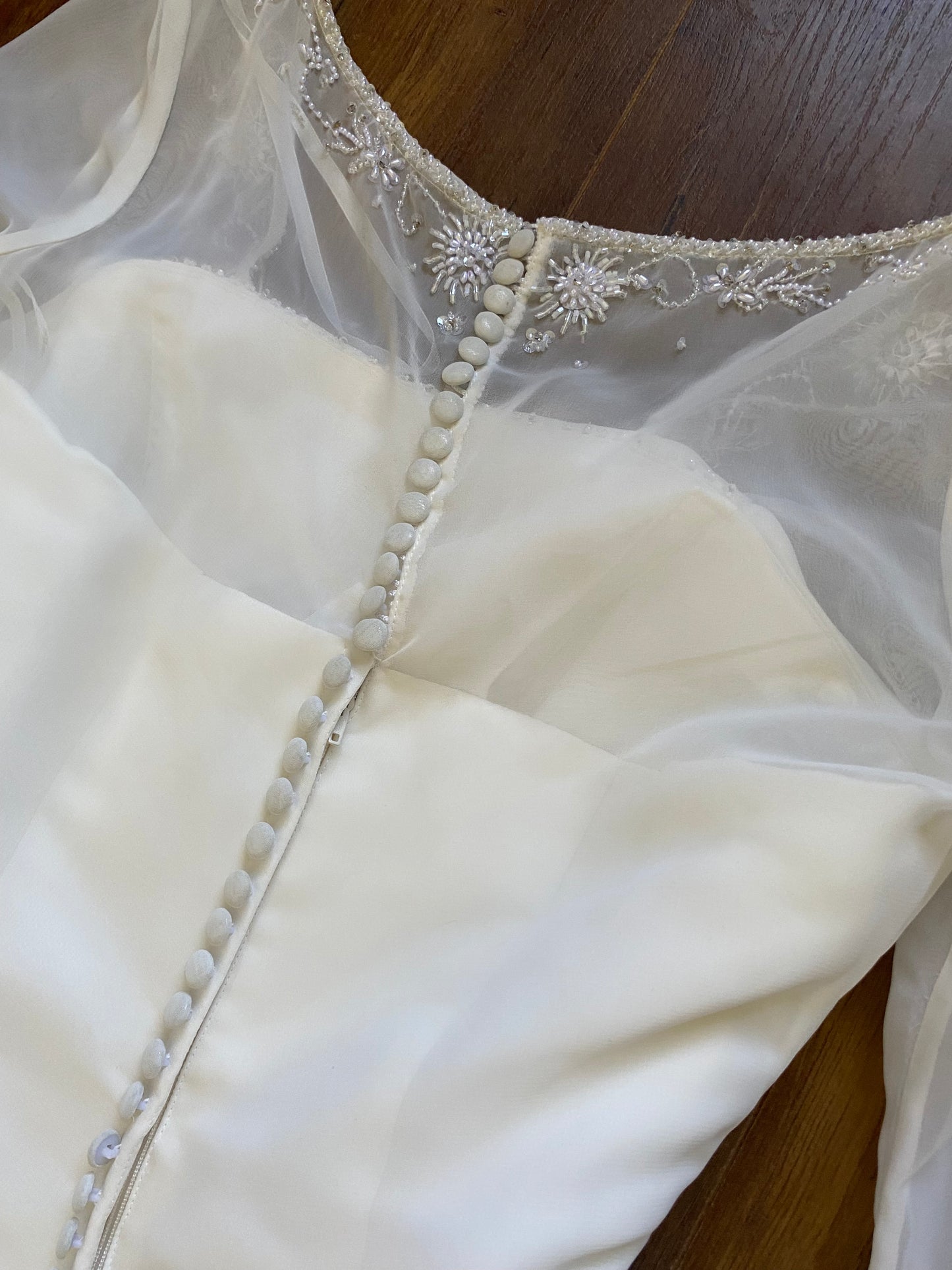 Ivory chiffon long sleeve wedding dress uk 10