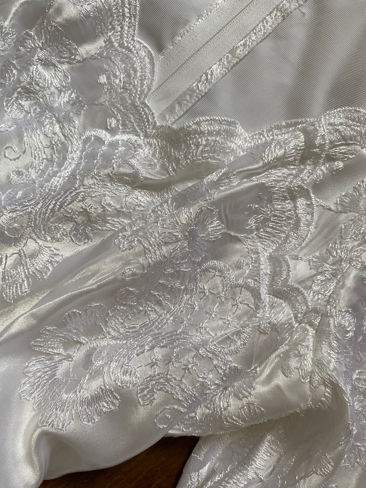 Bright white satin embroidered long sleeve wedding dress uk 8