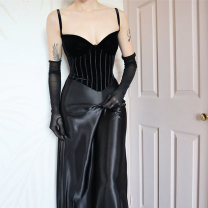 Simon Ellis vintage black velvet evening gown UK 12-14