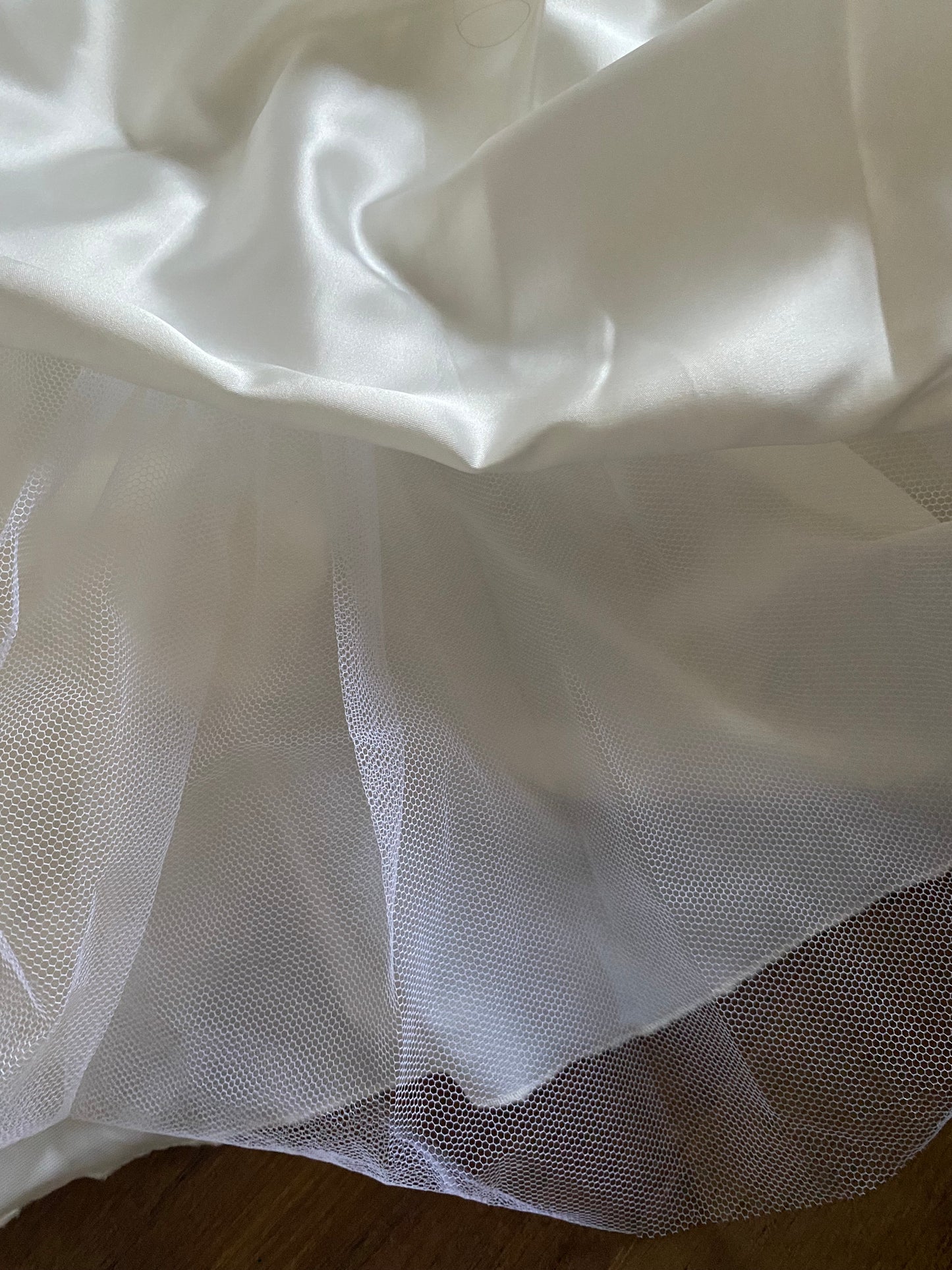White satin 80s wedding dress uk 8