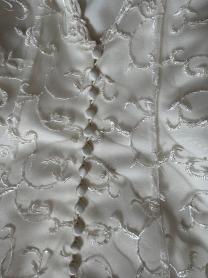 Ivory lace chiffon detail wedding dress uk 10
