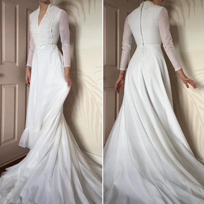 White vintage long sleeve 70s wedding dress UK 4/6