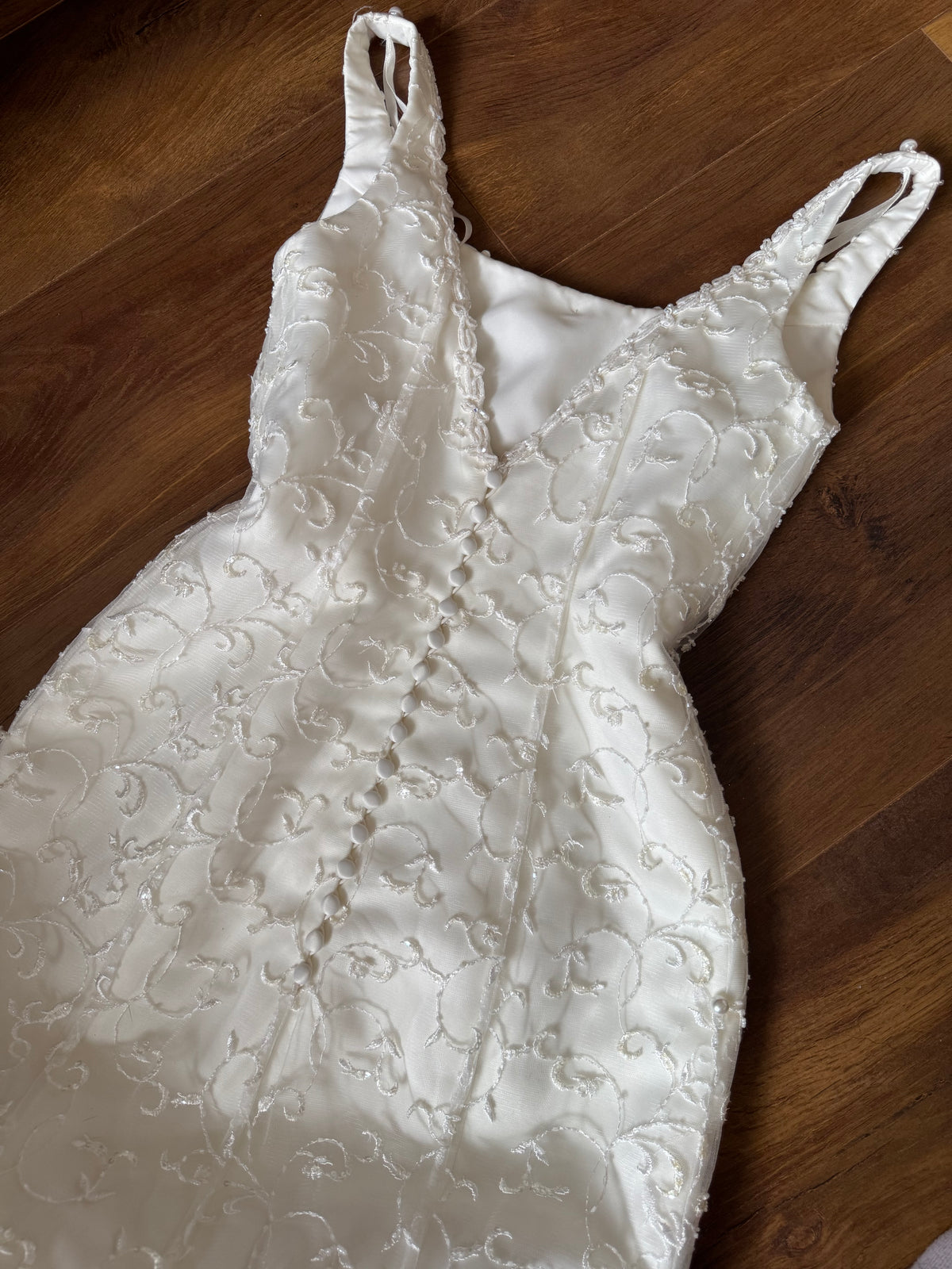 Ivory lace chiffon detail wedding dress uk 10