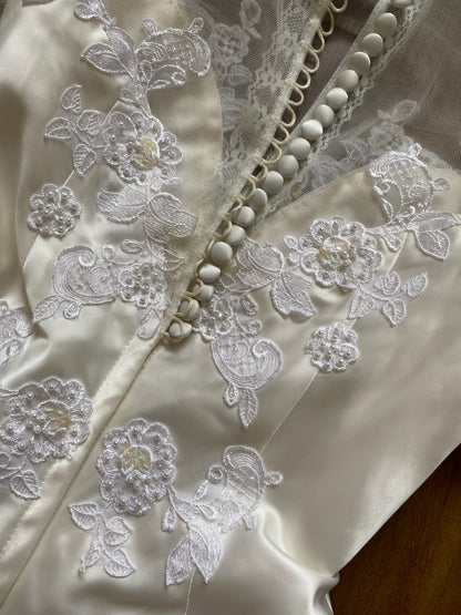 80s lace satin wedding dress with removable sleeves UK 10