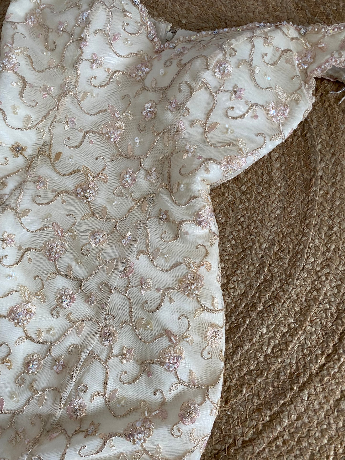 Justin Alexander cream off shoulder embroidered wedding dress uk 8
