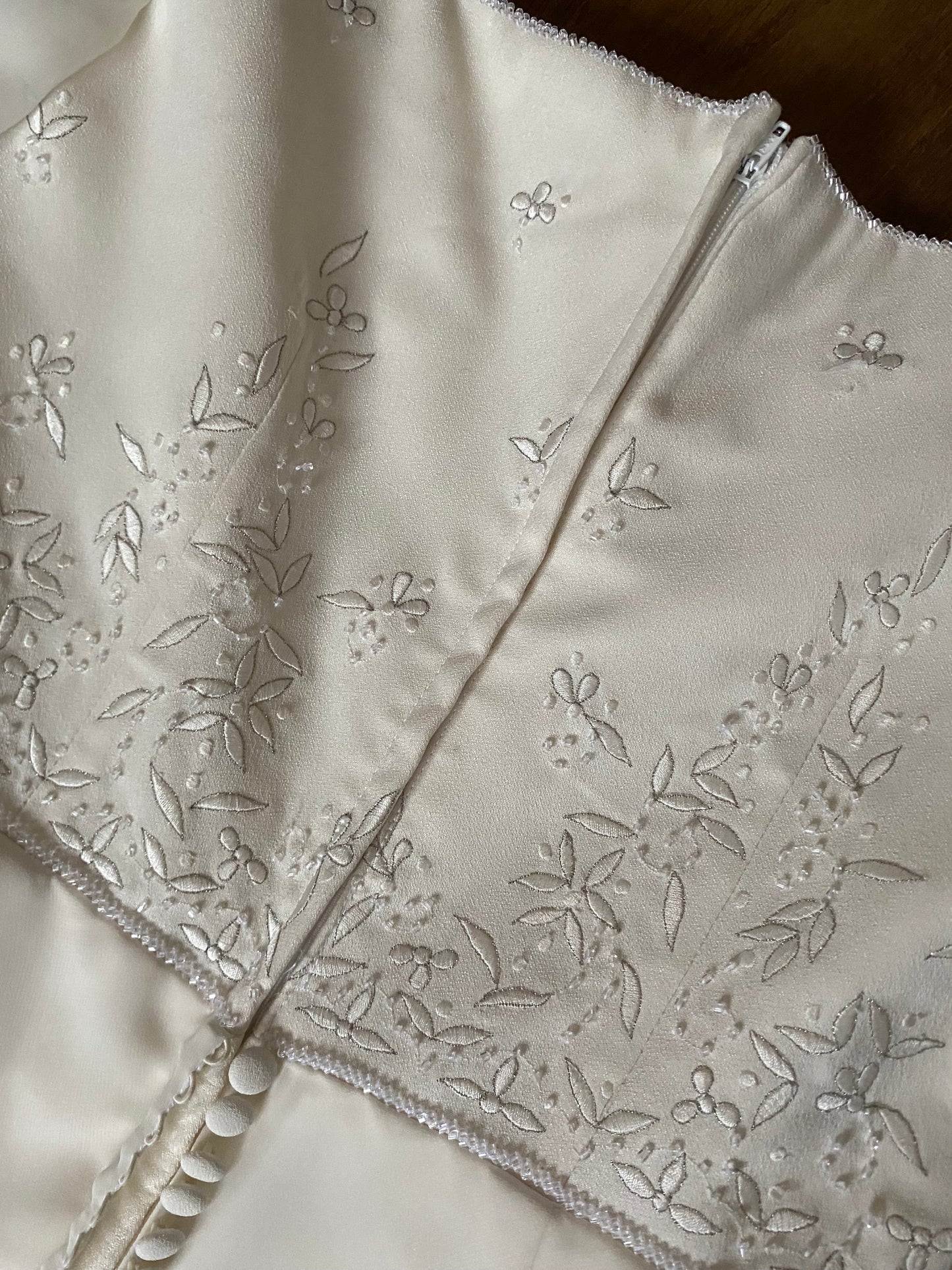 Ivory Benjamin Roberts ethereal wedding dress uk 12