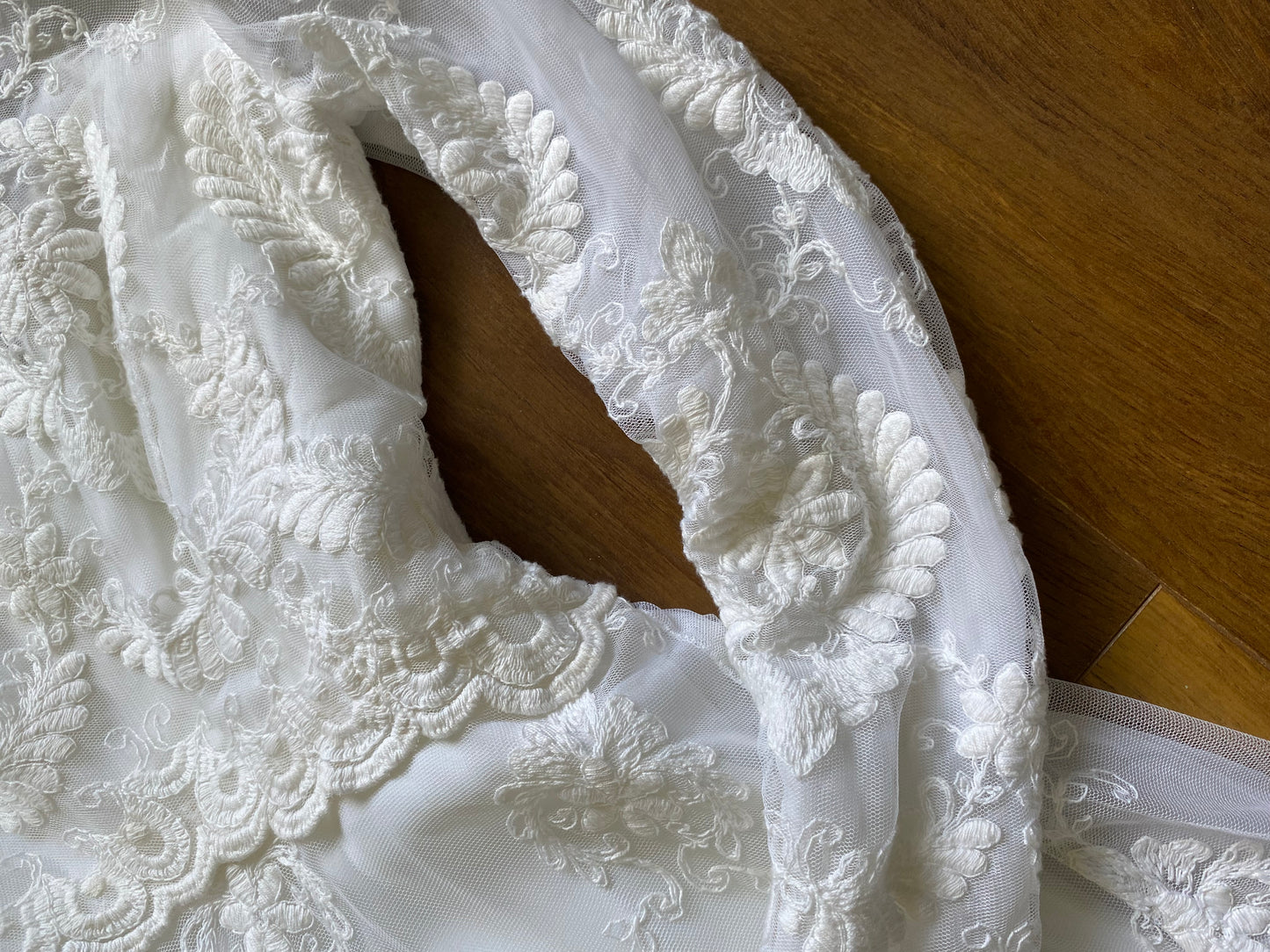 Ellis white lace long sleeve wedding dress uk 10