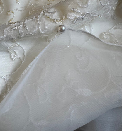 Ivory lace chiffon detail wedding dress uk 10