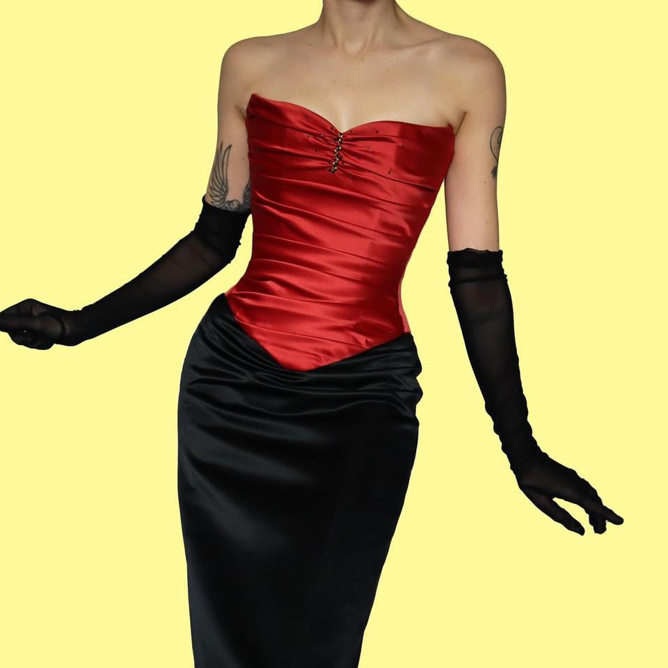 Red & black 3-piece corset, skirt & shawl co ord set UK 12