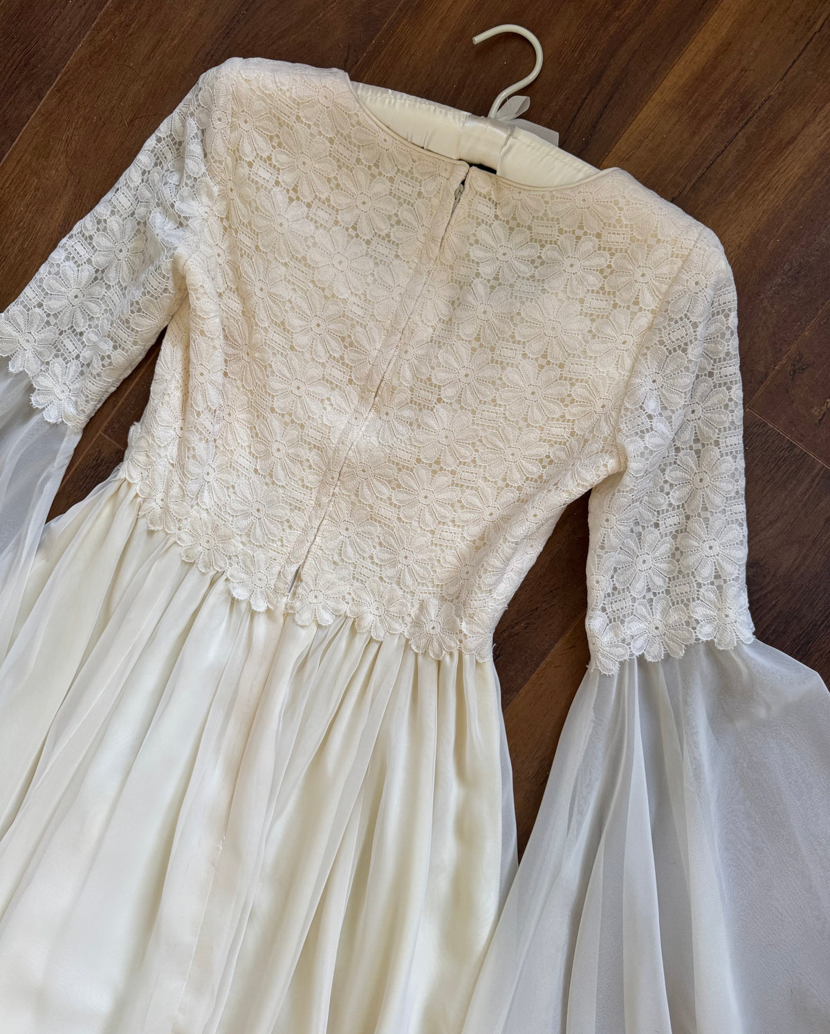 70s long sleeve floral lace wedding dress uk 8-10