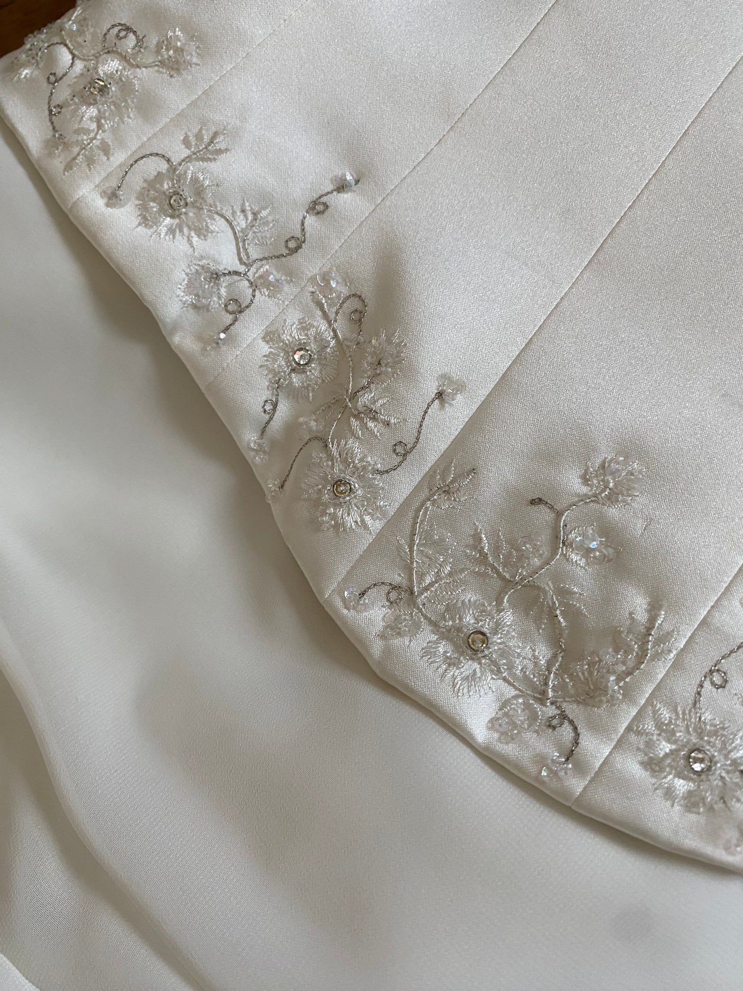 Ivory strapless Sincerity Bridal wedding dress uk 12