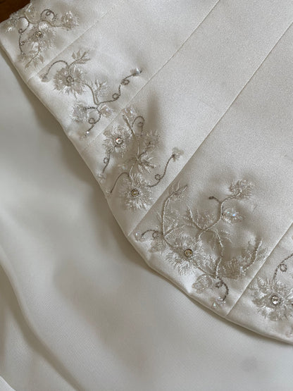 Ivory strapless Sincerity Bridal wedding dress uk 12