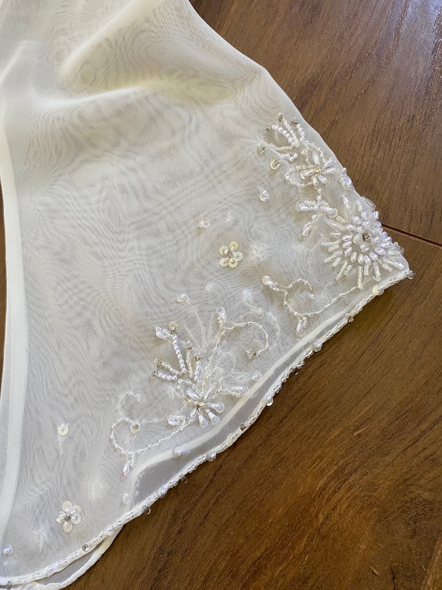 Ivory chiffon long sleeve wedding dress uk 10