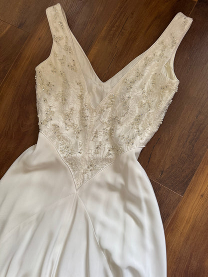 Ivory lace bust wedding dress uk 8