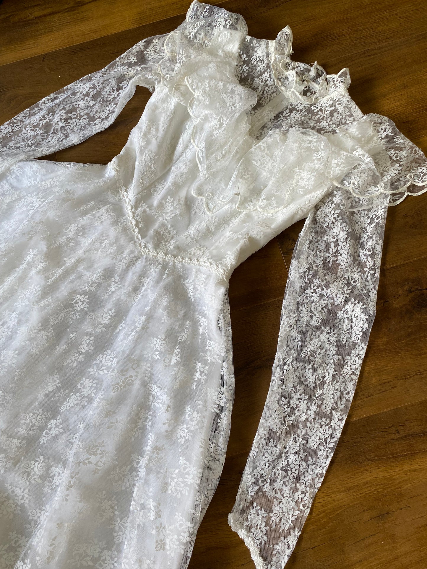 Pronuptia vintage white lace long sleeve wedding dress uk 10