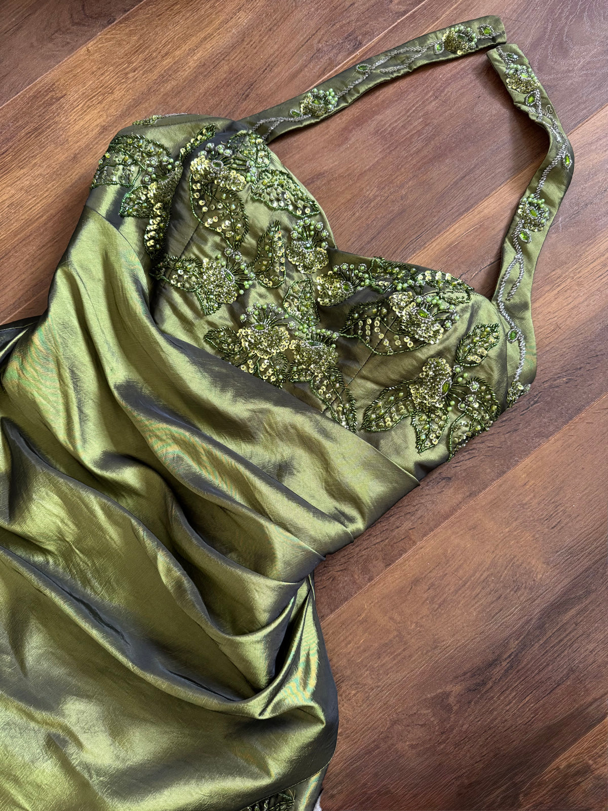 Green taffeta halter-neck a line beaded prom dress uk 12