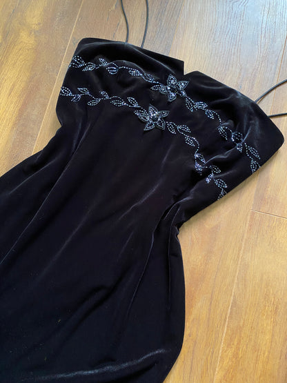 Black velvet Dave & Johnny stretch evening dress uk 12