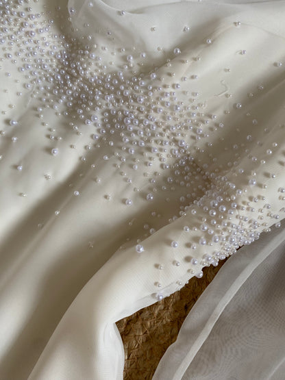 D’zage ivory long sleeve pearl wedding dress uk 12-14