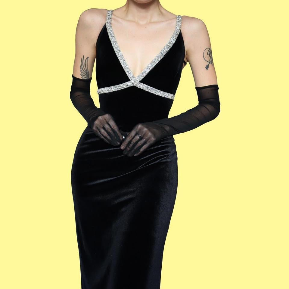 (Copy) Dave & Johnny black velvet evening dress UK 8-10