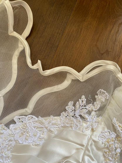 Ivory satin 80s lace & pearl wedding dress UK 12