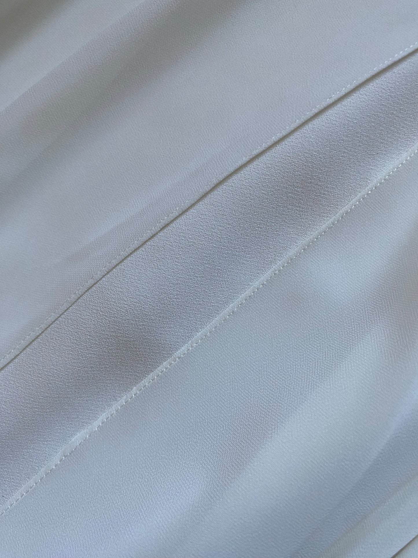 White empire waist beaded wedding dress uk 10