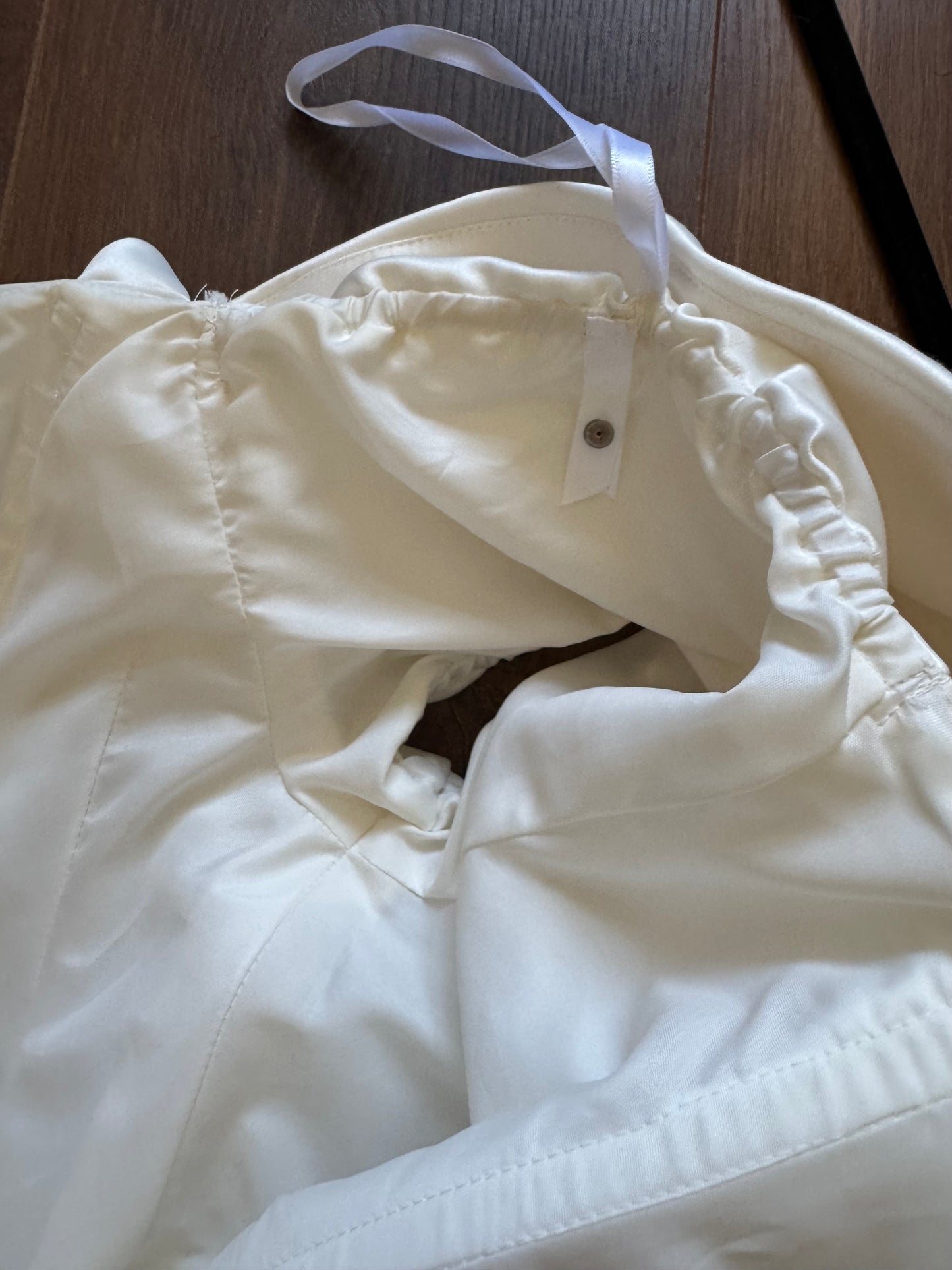 Pronuptia ivory off shoulder wedding dress uk 12