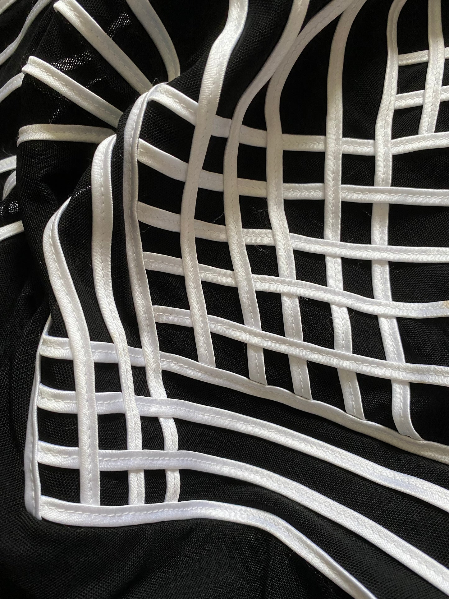 Vintage Tadashi black & white evening dress UK 10-12