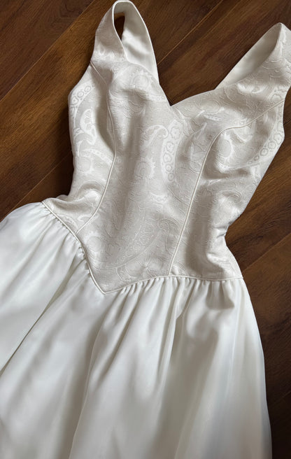 Ivory fit & flare wedding dress uk 12-14