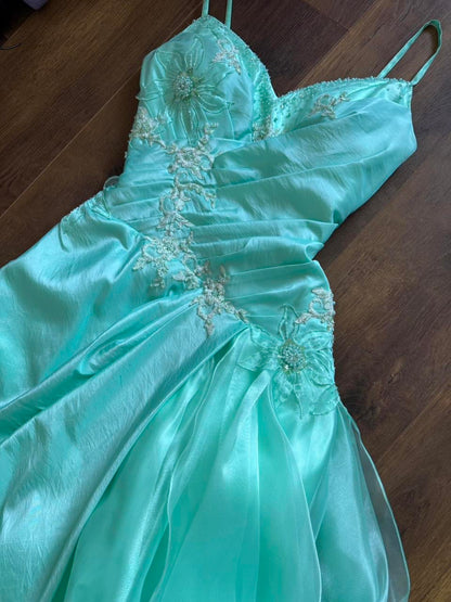 Sapphire a-line prom dress uk 8