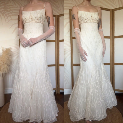 Warm ivory lace fishtail wedding dress uk 10