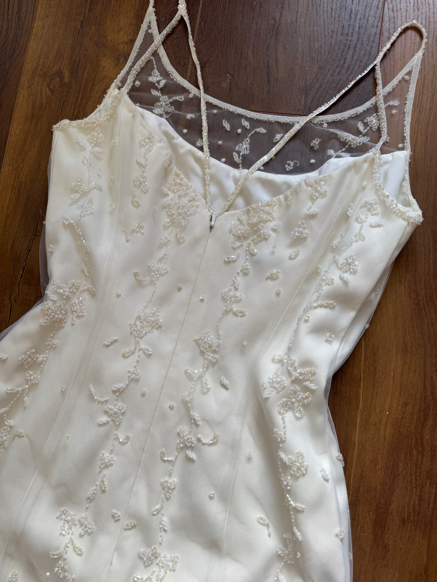 Ivory beaded wedding dress uk 10-12