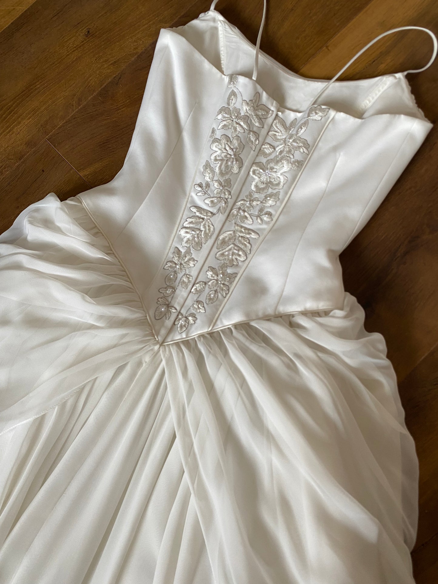 Veromia ivory a-line dreamy wedding dress uk 10-12