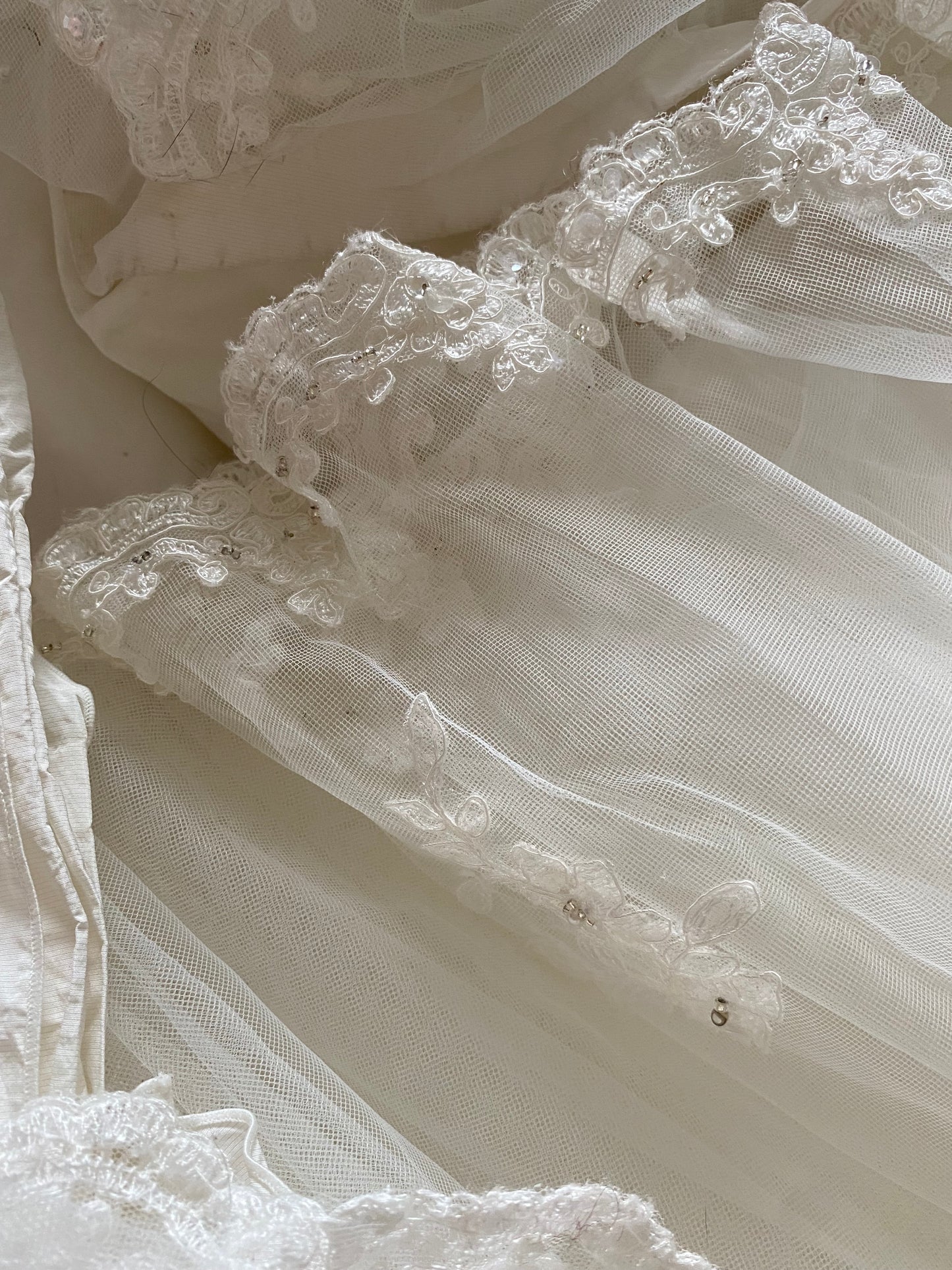 Ian Stuart ivory strapless fit & flare wedding dress UK 10-12