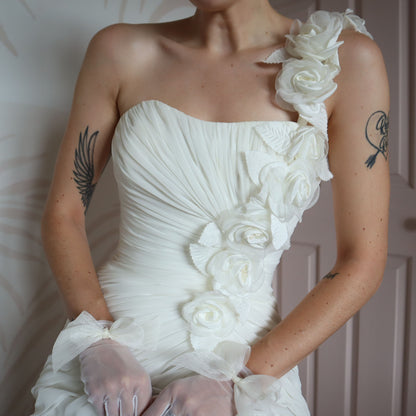 White gathered one shoulder wedding gown UK 10