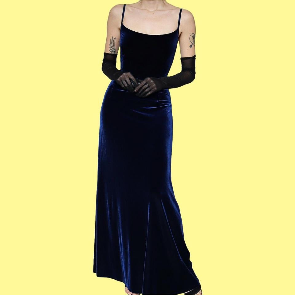 Gina Bacconi blue velvet evening gown UK 14-16
